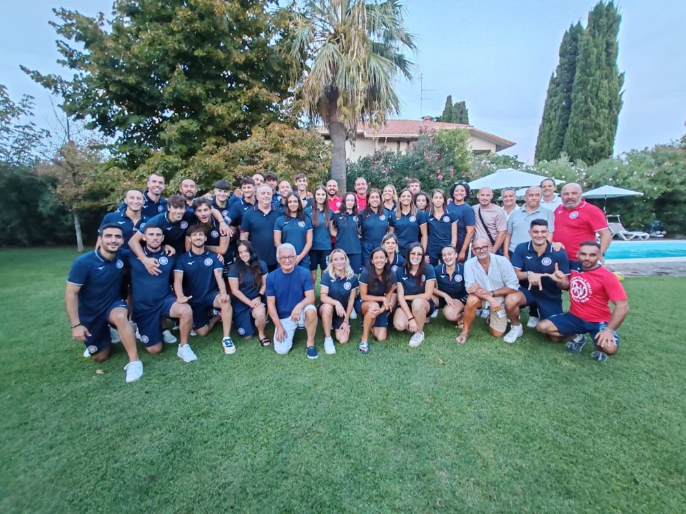 Foto presentazione ufficiale Riviera Samb Volley